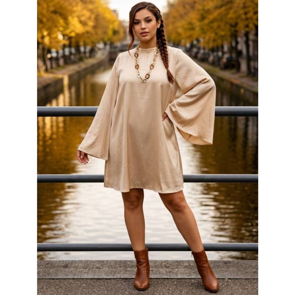 🍑NWT BooHoo Champagne Maternity Satin Angel Flared Sleeve Dress Size 12